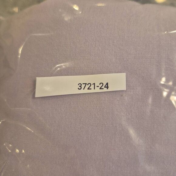 Fabric, Lavender Cotton 45" x 3 yds prewashed - Picture 2 of 2